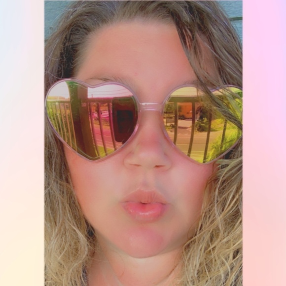 Meet your Posher, Posh - Picture 1 of 1